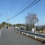 現地の西側前面道路